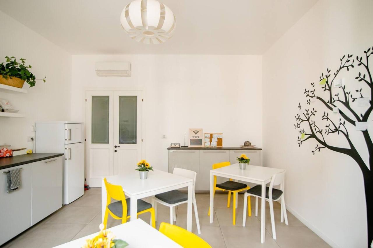 Guesthouse Tree Rooms Modern Bergamo Dış mekan fotoğraf
